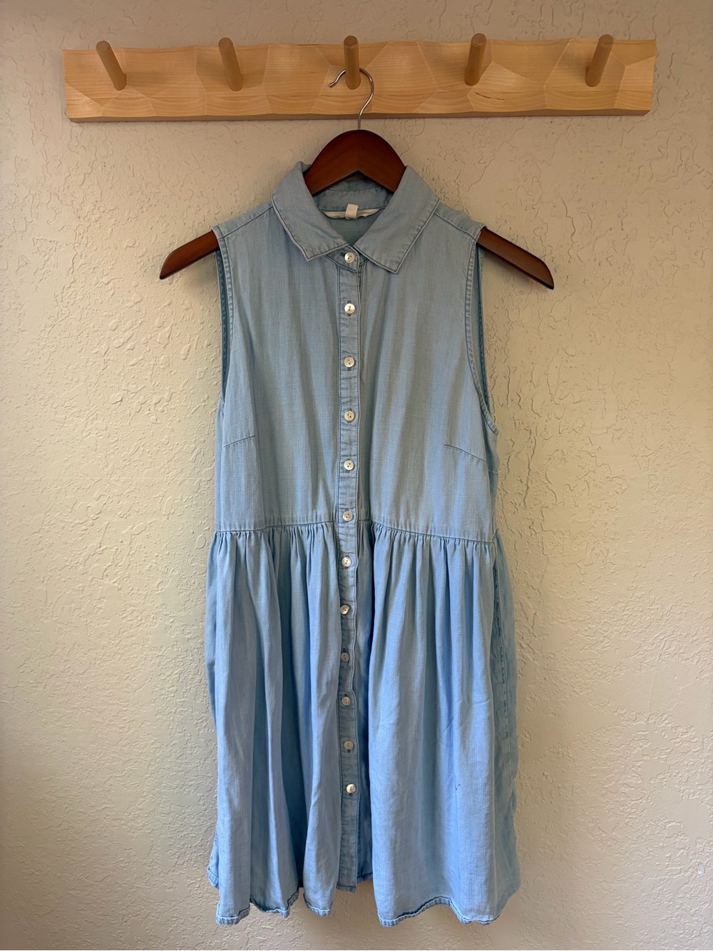 Ripe Maternity Sleeveless Light Blue Chambray Button-Front Mini Dress
